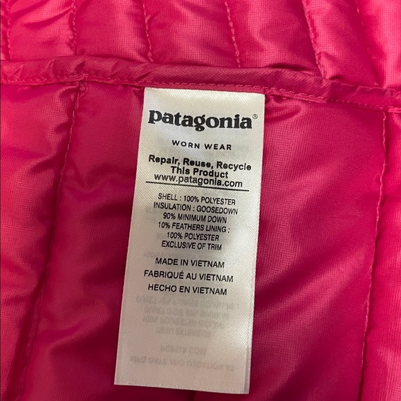 Patagonia Magenta Quilted Down Vest - Picture 8 of 9